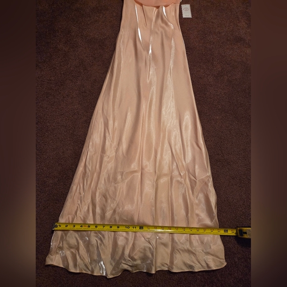 POLKA Soft Pal Peach Bridesmaid Dress With Scarf - Picture 5 of 16